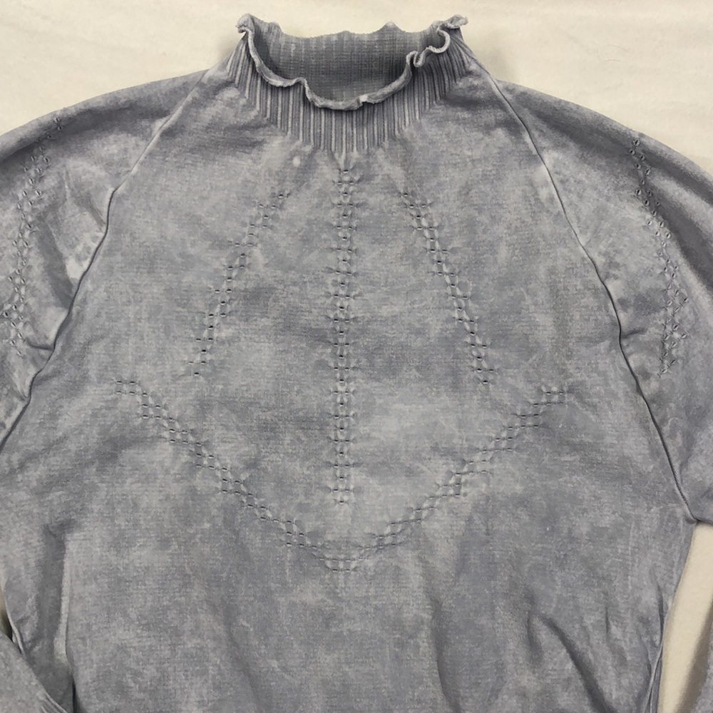 NWOT Free People Good Karma Hi-Neck Layer - Picture 9 of 11